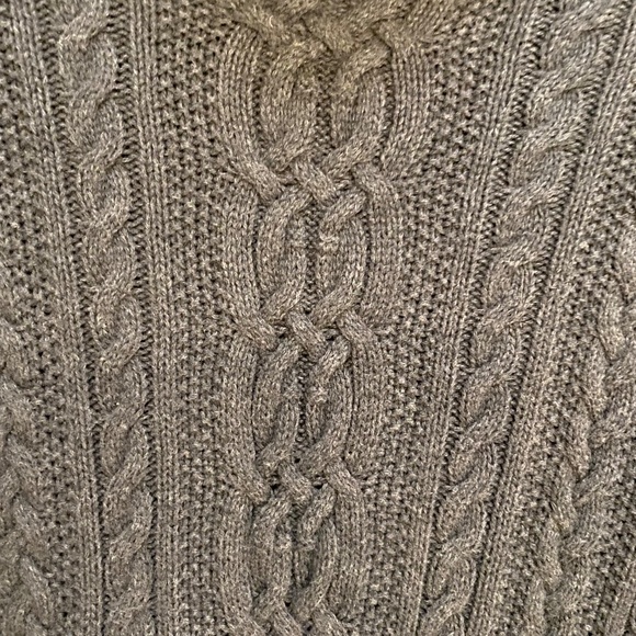 Standard fisherman cable turtleneck sweater - Picture 2 of 5